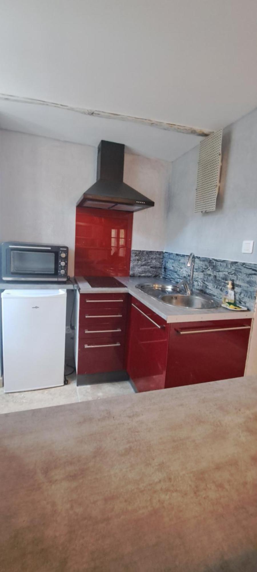 Apartament Chez Maxime Fraissinet-de-Fourques Zewnętrze zdjęcie