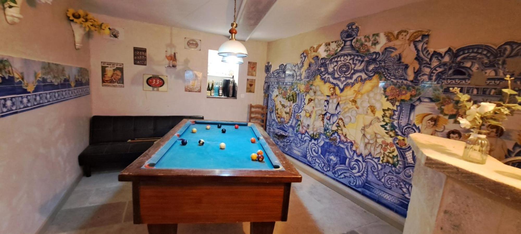 Apartament Chez Maxime Fraissinet-de-Fourques Zewnętrze zdjęcie